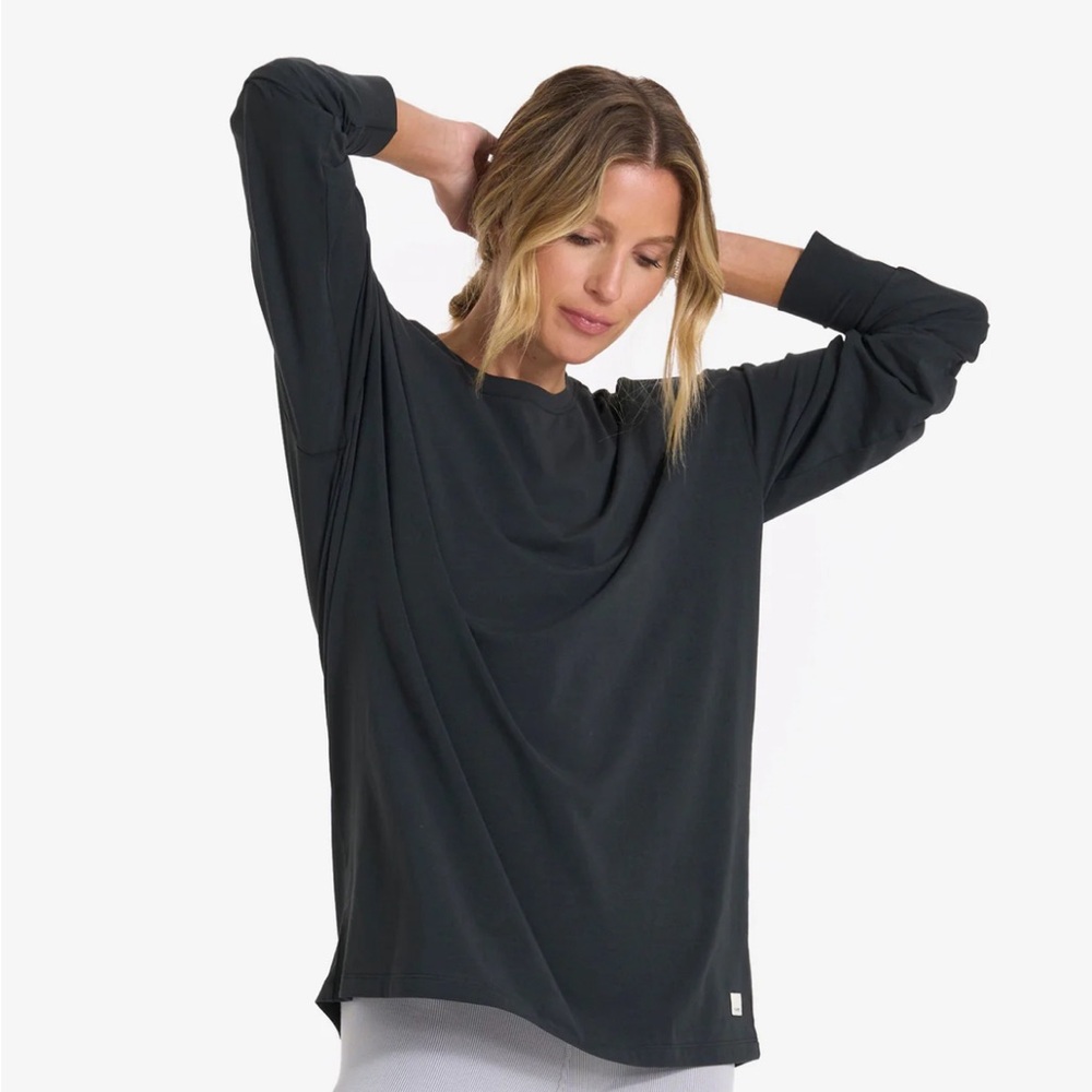 Vuori Long Sleeve Feather Tee